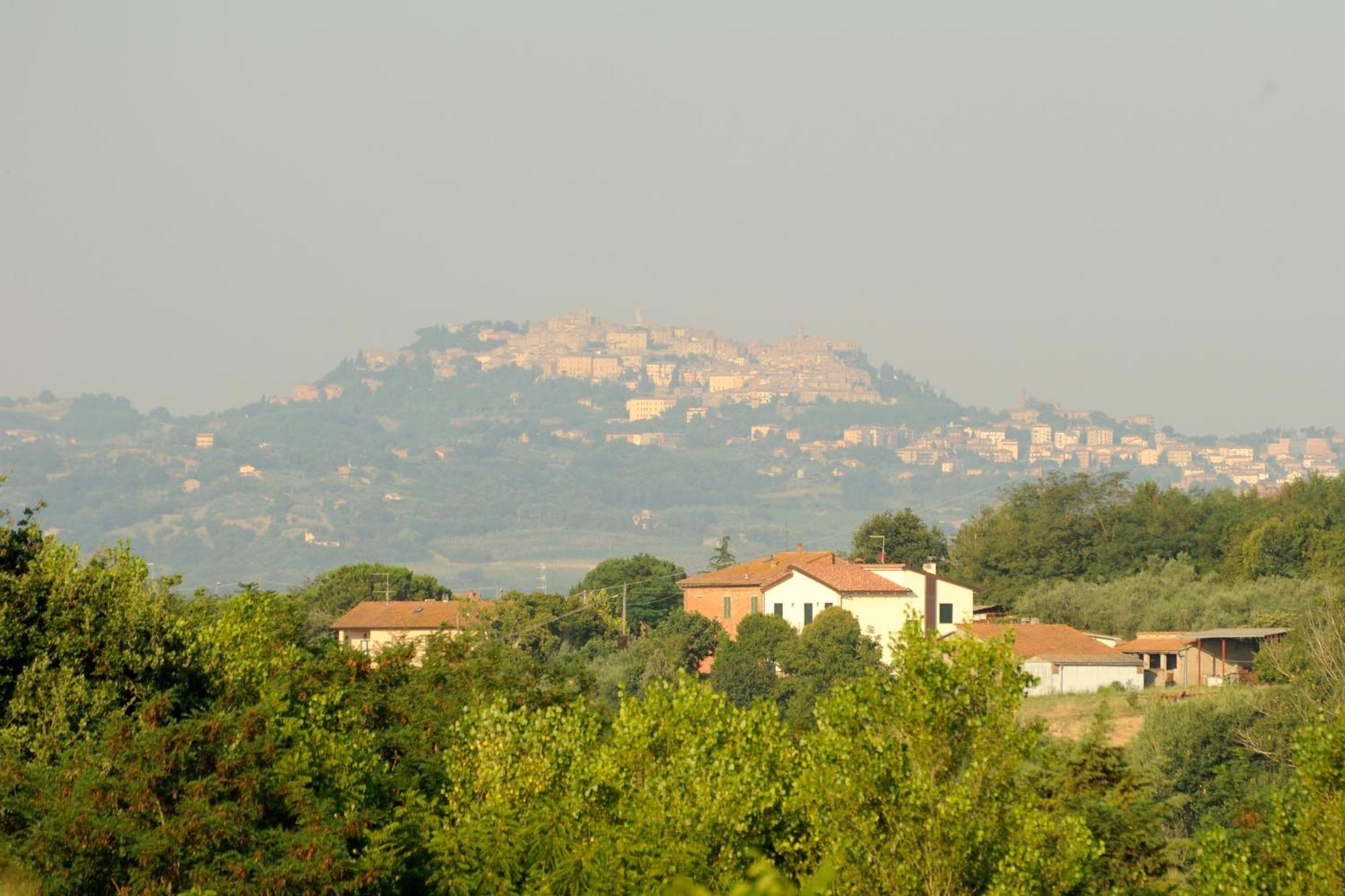 Valiano Agriturismo I Fuochiヴィラ エクステリア 写真