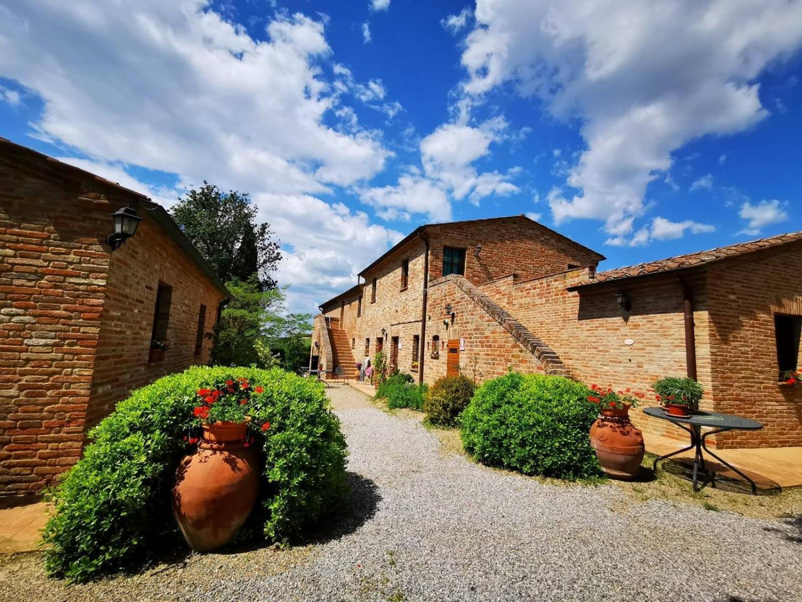 Valiano Agriturismo I Fuochiヴィラ エクステリア 写真